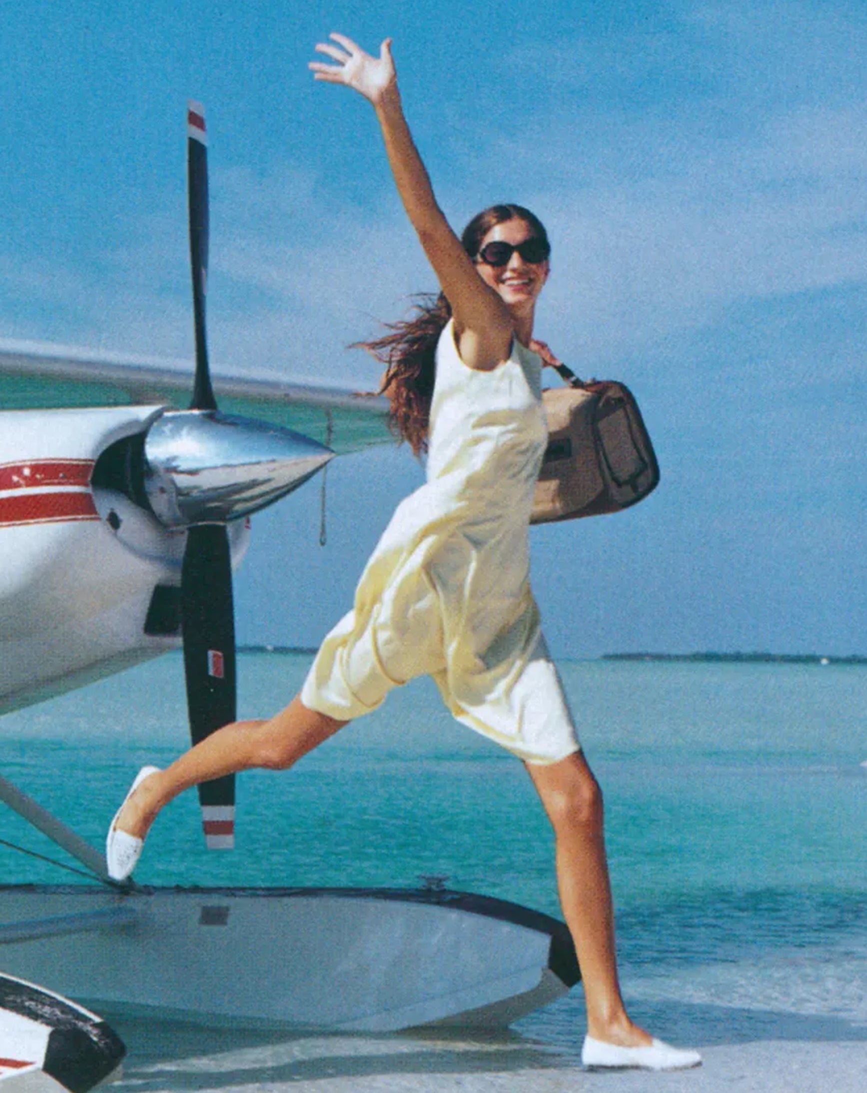 WHAT TO WEAR WHEN TRAVELLING image