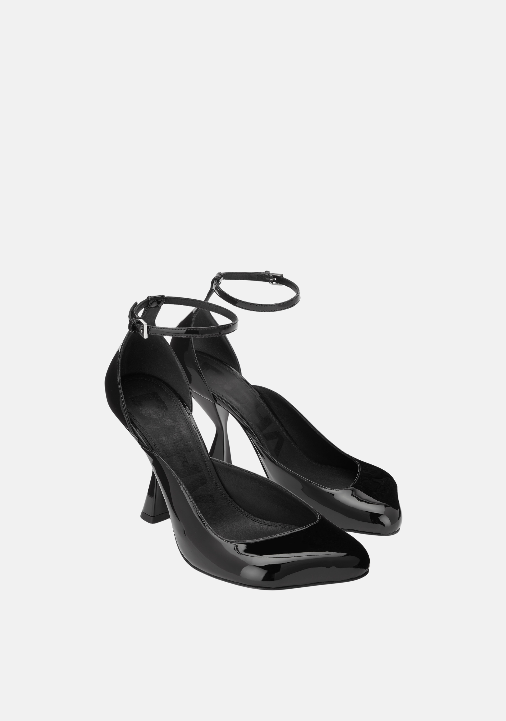 The Dolly Heels