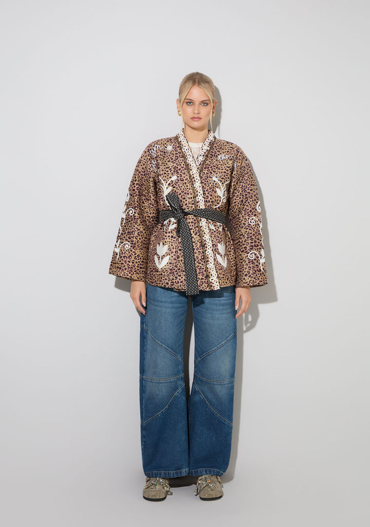 Leo Paso Kimono